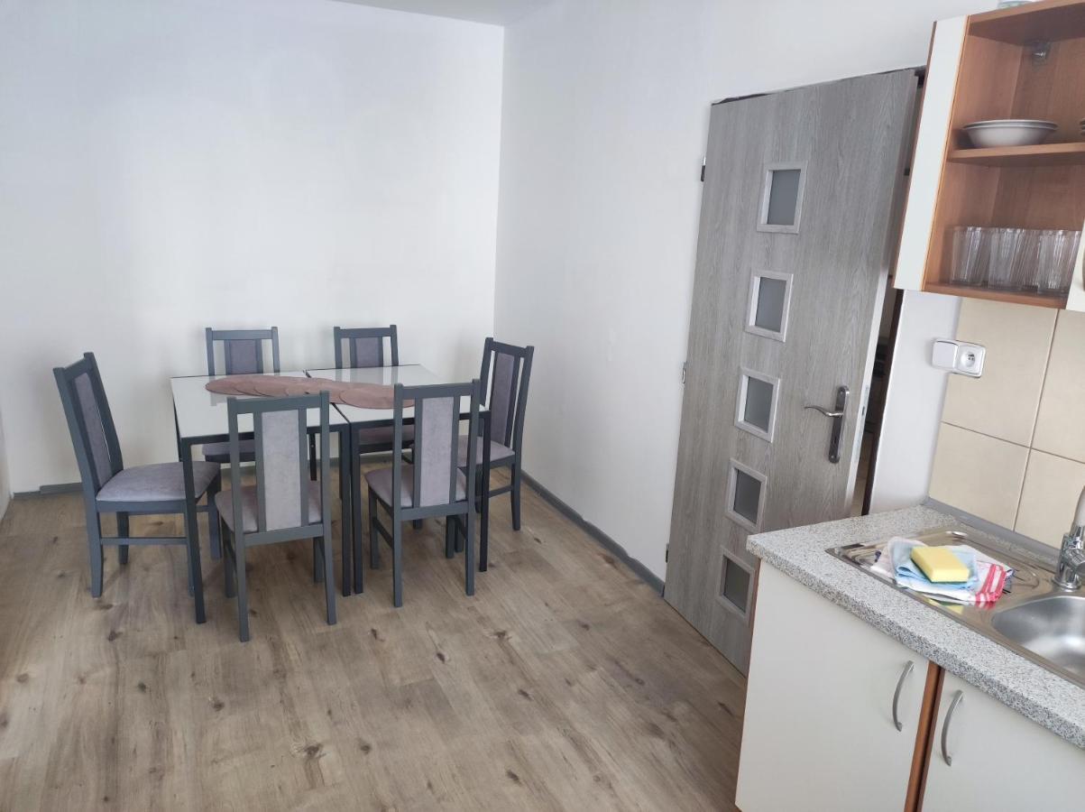 Apartmany Havlickova 423 เชสกาลีปา ภายนอก รูปภาพ